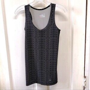 Under Armour heat gear fitted snake print athletic tank top women's small